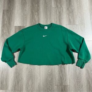 Nike Kelly Green Cropped Boxy Sweatshirt Size Small